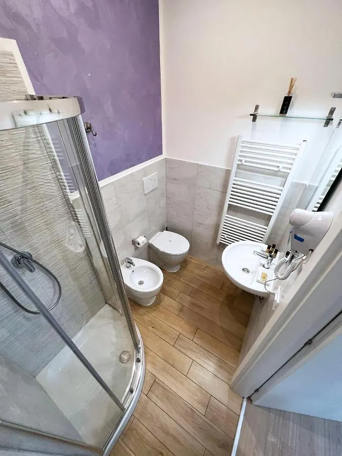 Bed & Breakfast Butterfly B&B Livorno
